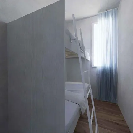 In 24833 Apartment